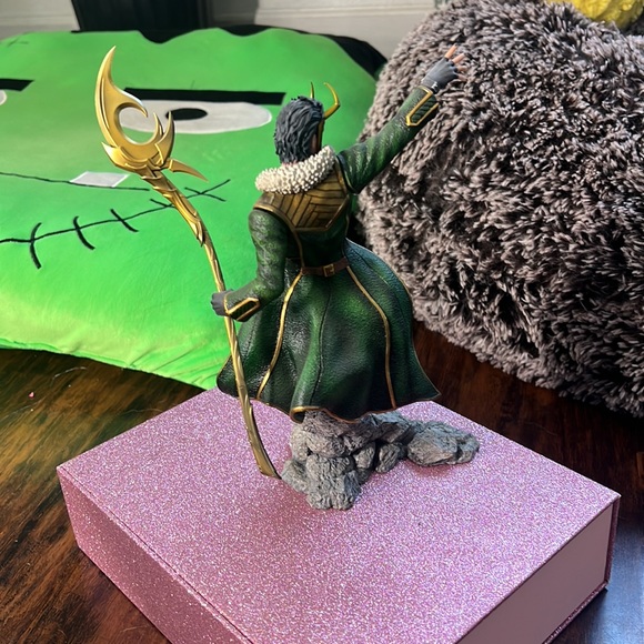 ArtFx Loki statue - Picture 7 of 10